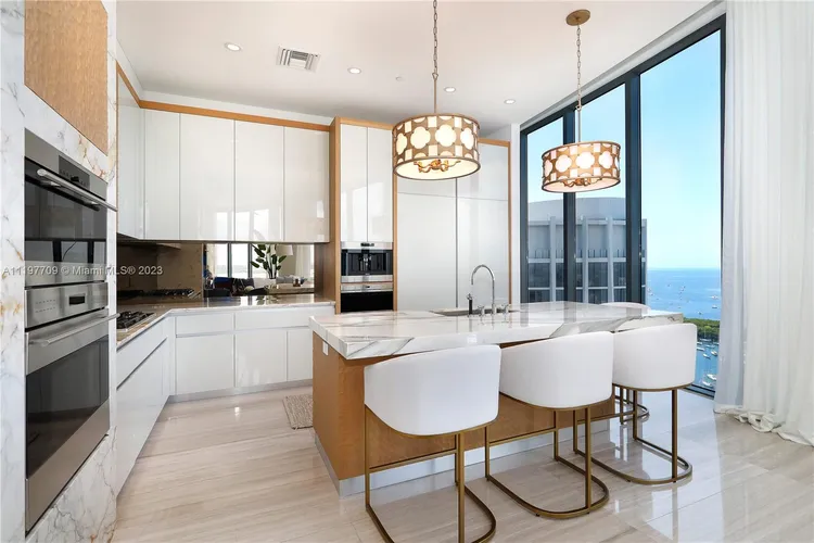 Two Park Grove #UPH-A image #9