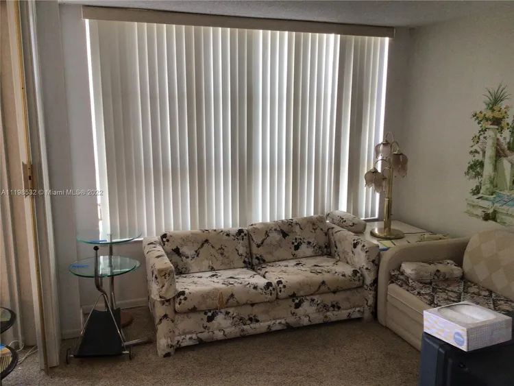 Tower 41 #1418 image #6