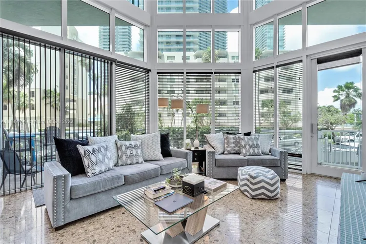 Platinum #L102 image #10