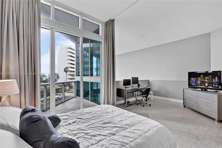 Platinum #L102 image #17