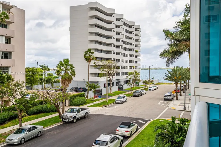 Platinum #L102 image #22