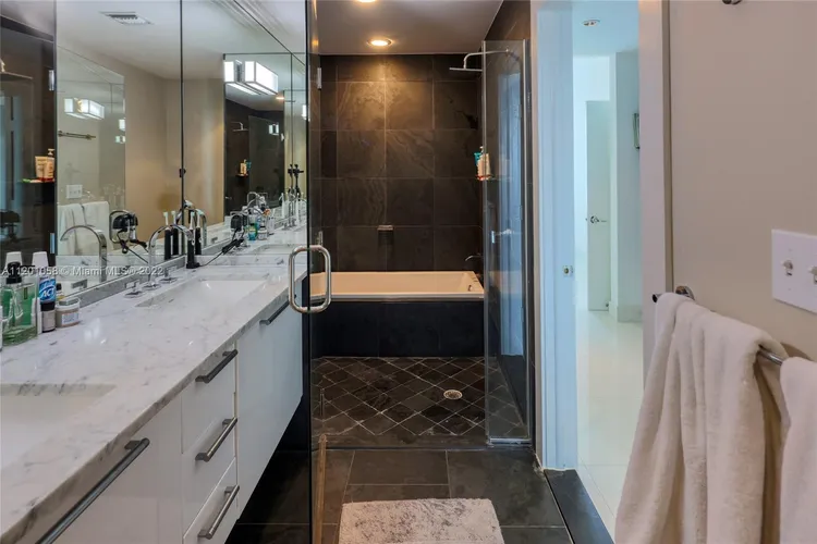 900 Biscayne Bay #4408 image #9