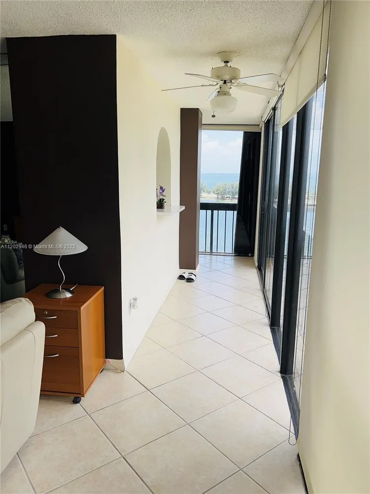 Brickell Bay Club #1212 image #9