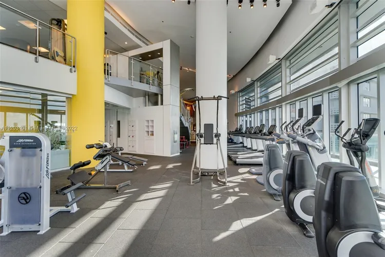 Flamingo South Beach #832S image #15