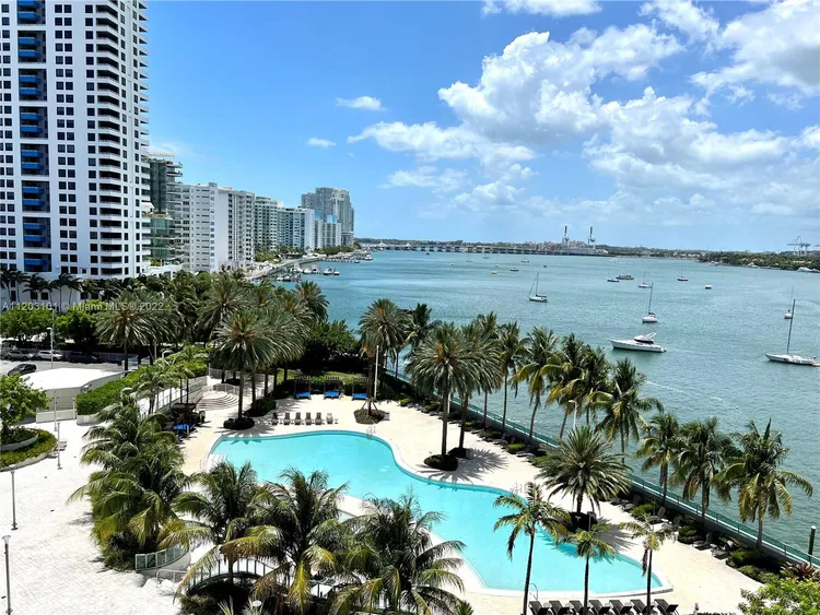 Flamingo South Beach #832S image #8