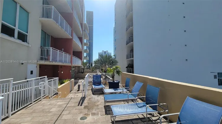 Uptown Lofts #908 image #14