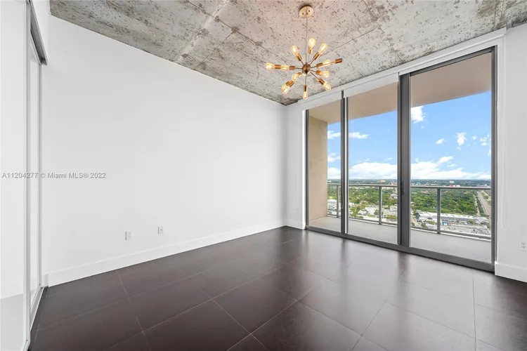 Midtown 2 #H2701 image #11