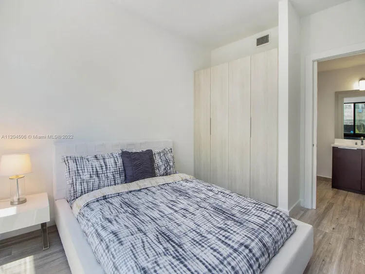 L'Uccello #PHA image #19