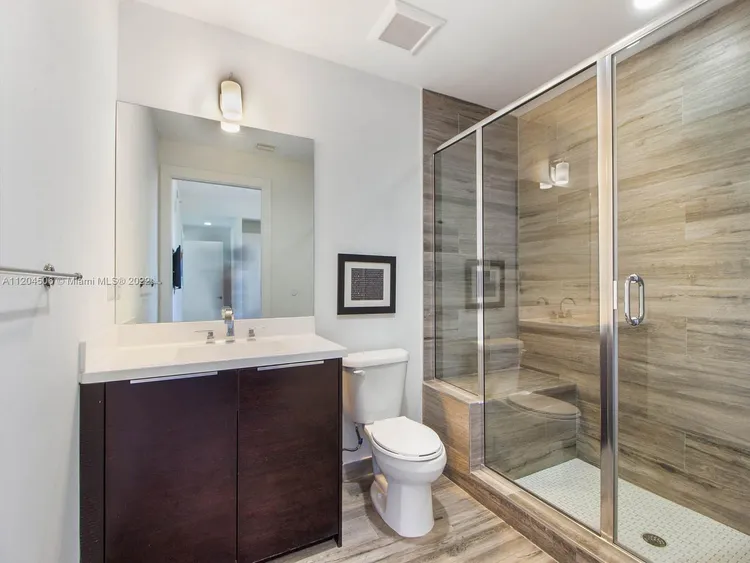 L'Uccello #PHA image #23