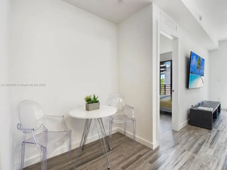 L'Uccello #PHA image #8