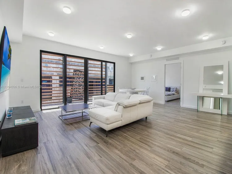 L'Uccello #PHA image #9