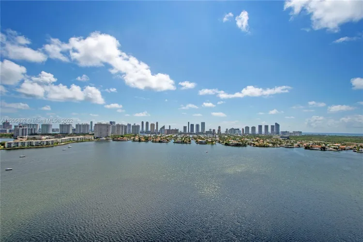 Marina Palms Yacht Club and Residences South Tower #2110 image #7