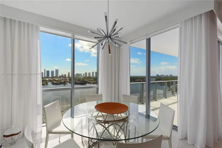 Marina Palms Yacht Club and Residences South Tower #2110 image #9