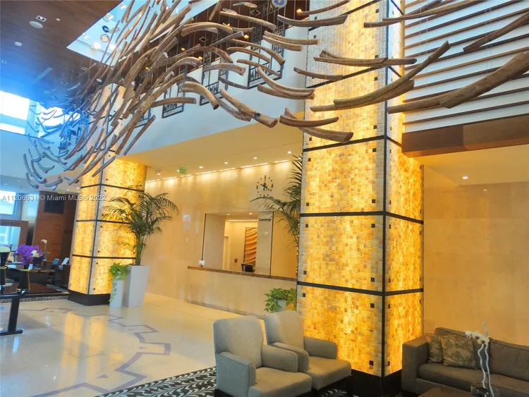 Carillon Center Tower Wellness Resort & Residences #608 image #13