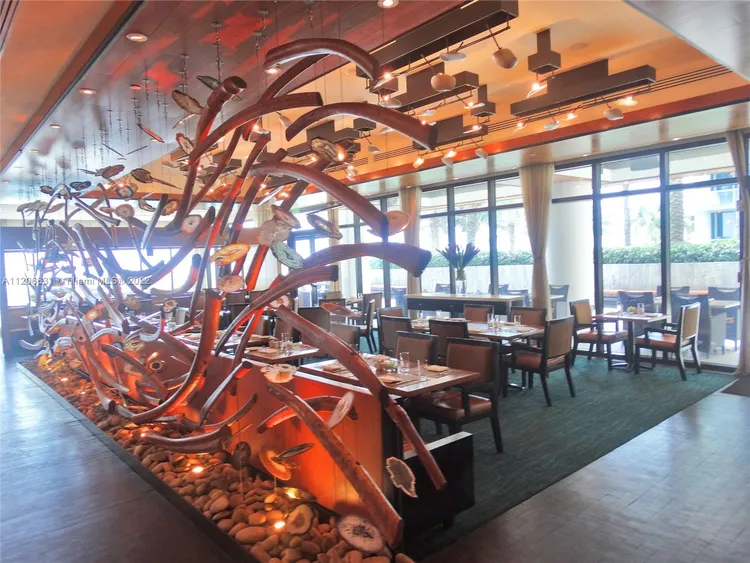 Carillon Center Tower Wellness Resort & Residences #608 image #14