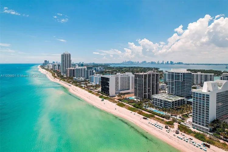 Carillon Center Tower Wellness Resort & Residences #608 image #20