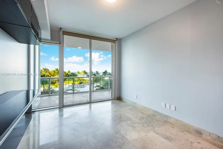 Continuum I South #506 image #17