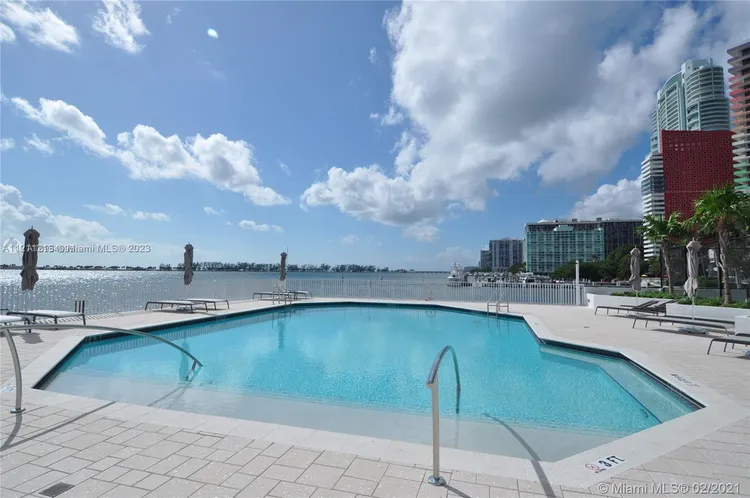 Brickell Harbour #16C image #31
