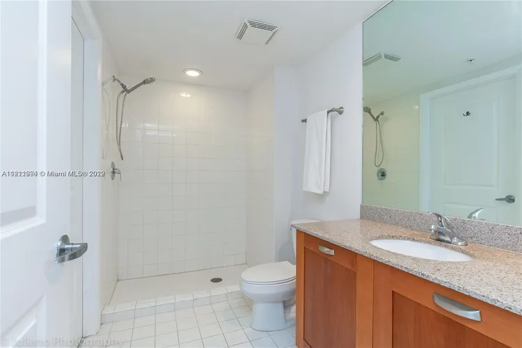 Solaris at Brickell #1801 image #15