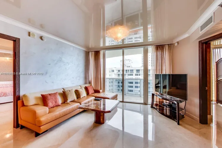 Ocean Four #1002 image #11