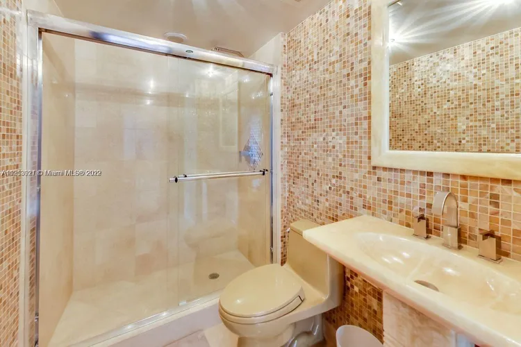 Ocean Four #1002 image #15