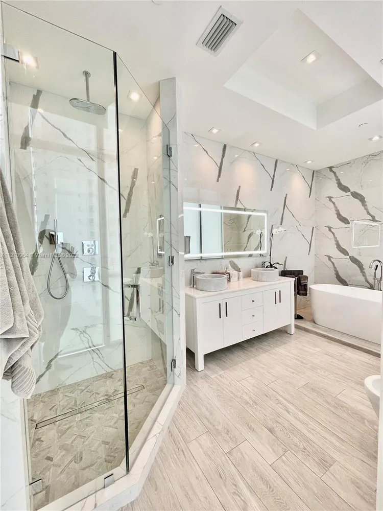 Jade Brickell #611 image #11