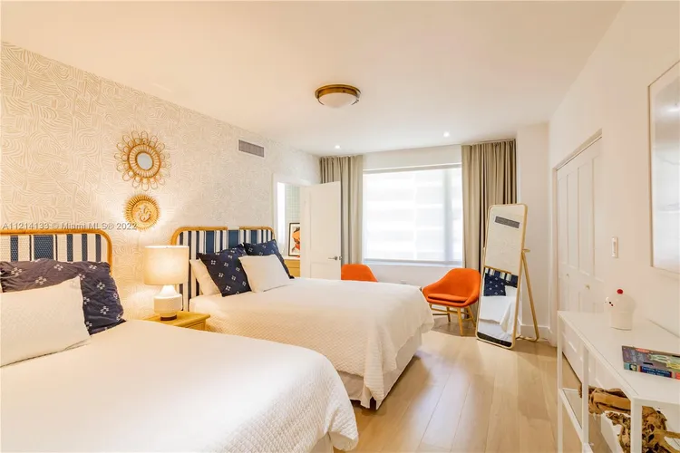 Imperial House #8D image #19