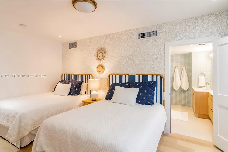 Imperial House #8D image #22