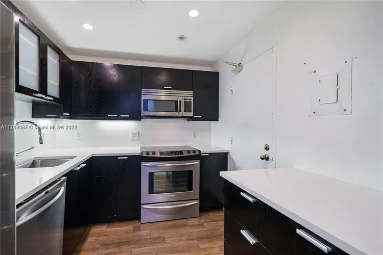 South Bay Club #629 image #11