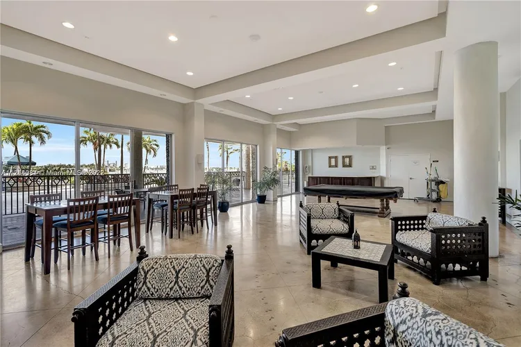 South Bay Club #629 image #29