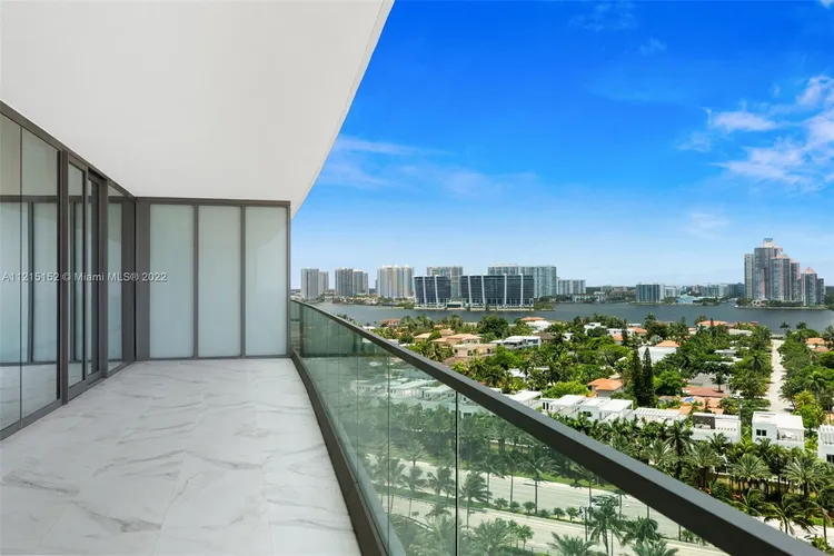 Residences by Armani Casa #1001 image #26