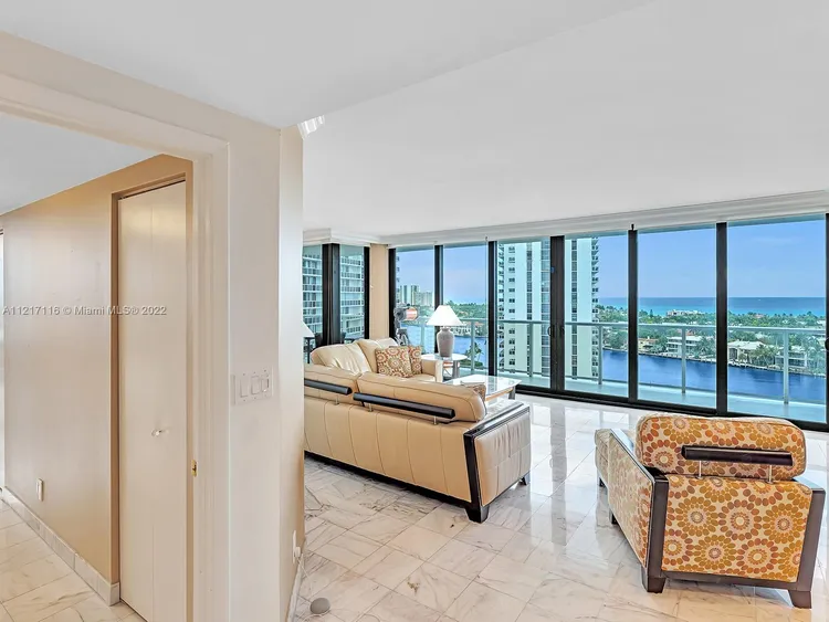 Hamptons West #1102 image #11