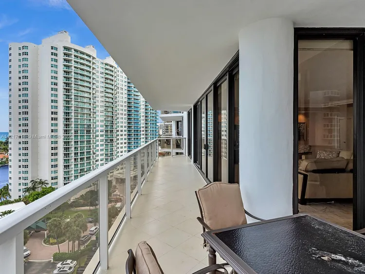 Hamptons West #1102 image #19