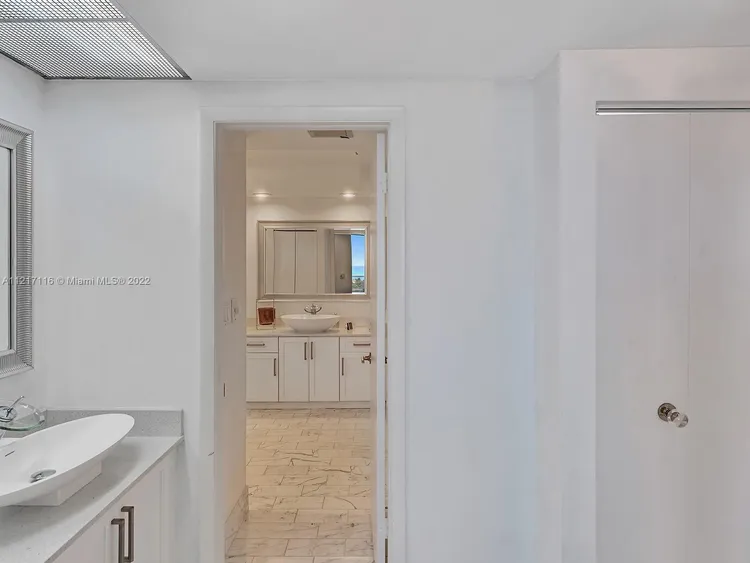 Hamptons West #1102 image #38