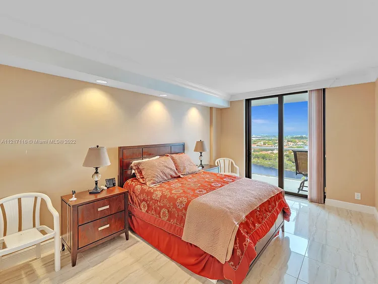 Hamptons West #1102 image #47