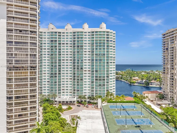 Hamptons West #1102 image #78