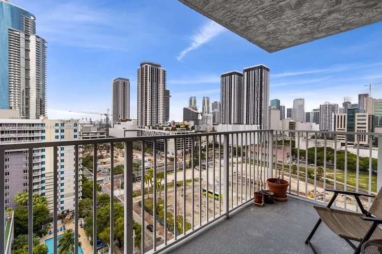 Madison Downtown #W-1802 image #16