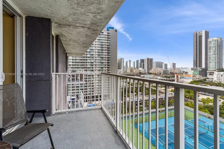 Madison Downtown #W-1802 image #18