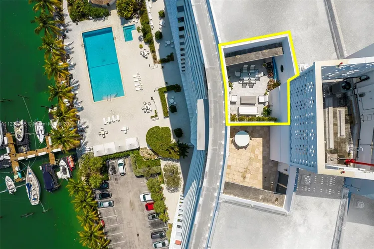 Belle Plaza #PH2 image #10