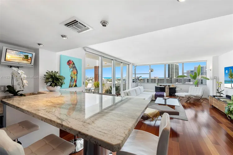 Belle Plaza #PH2 image #11