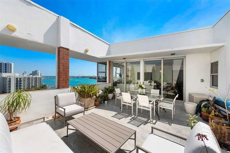 Belle Plaza #PH2 image #6