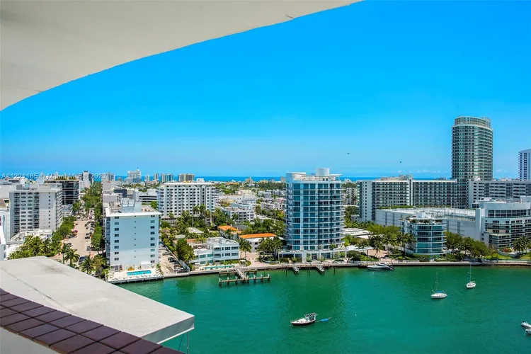 Belle Plaza #PH2 image #8