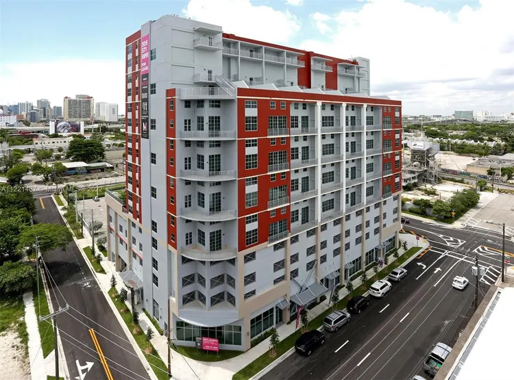 The Filling Station #707 image #8