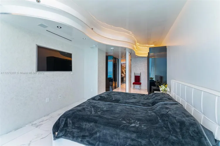 Jade Ocean #4203 image #10