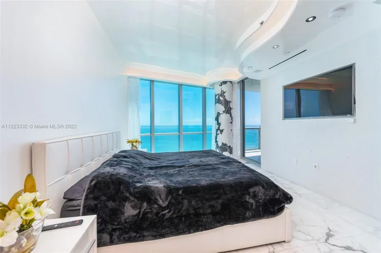 Jade Ocean #4203 image #8