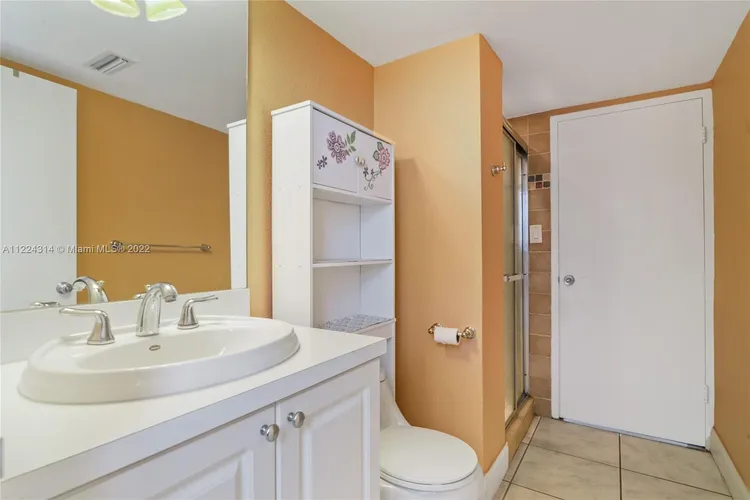 Four Winds #911 image #11