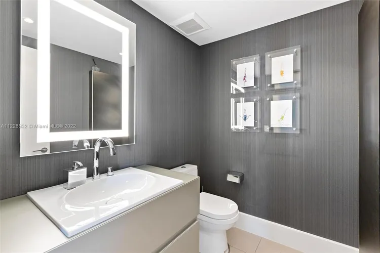 Jade Brickell #4311 image #29