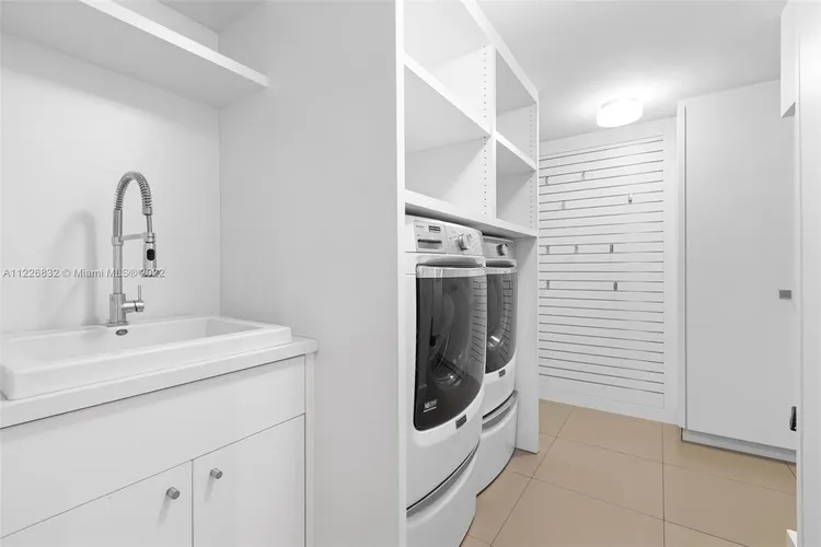 Jade Brickell #4311 image #44