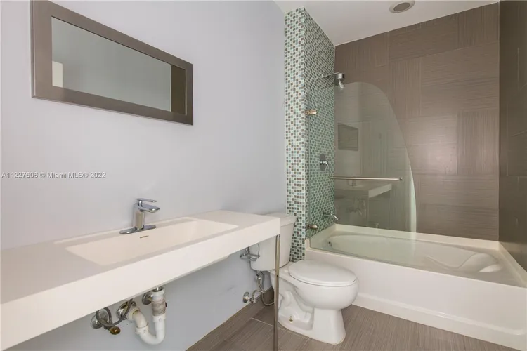 The Plaza on Brickell North #902 image #13