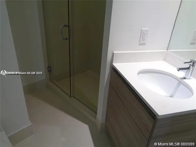 Hyde Midtown #1009 image #10